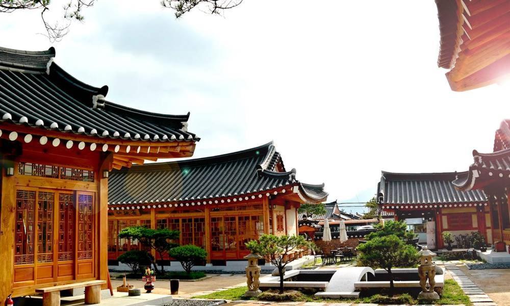 Hwangnamguan Hanok Village Kjongdžu Exteriér fotografie